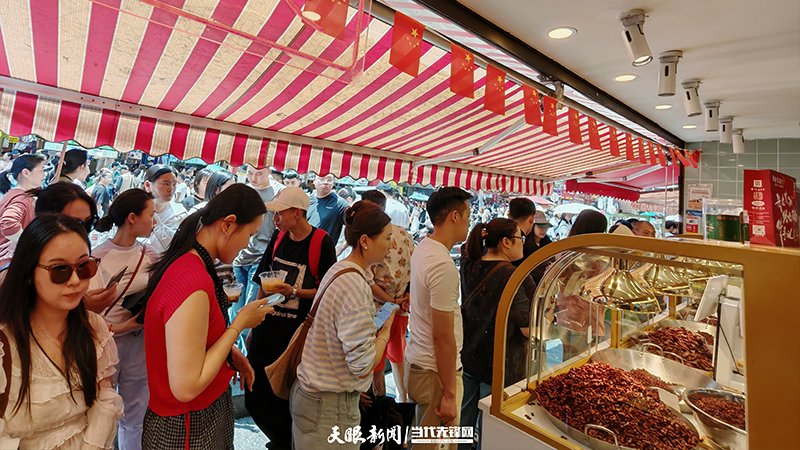 “五一”贵州消费市场昼夜繁荣