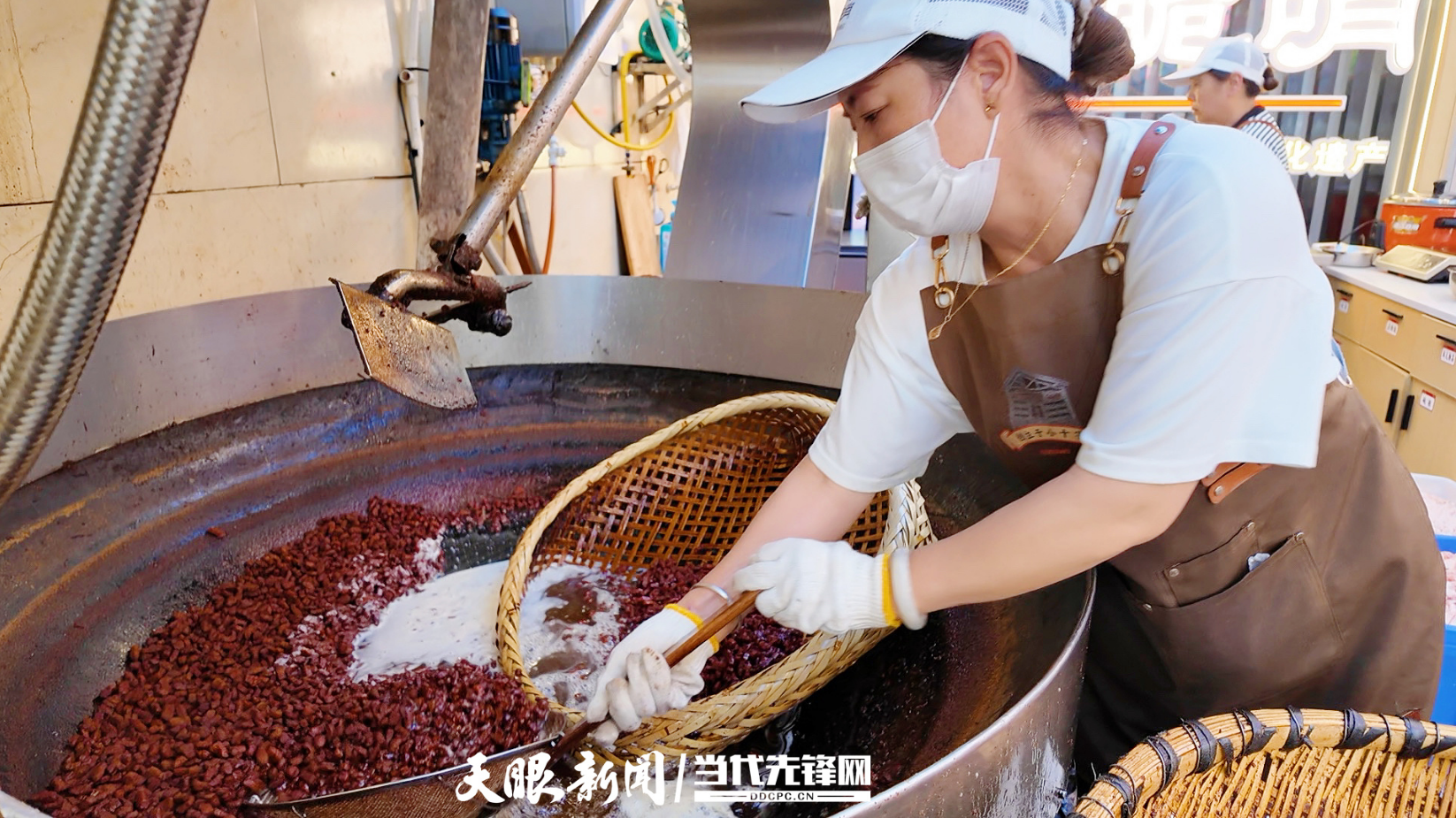 游客购买占销售量近70%!贵阳徐家脆哨产销火热